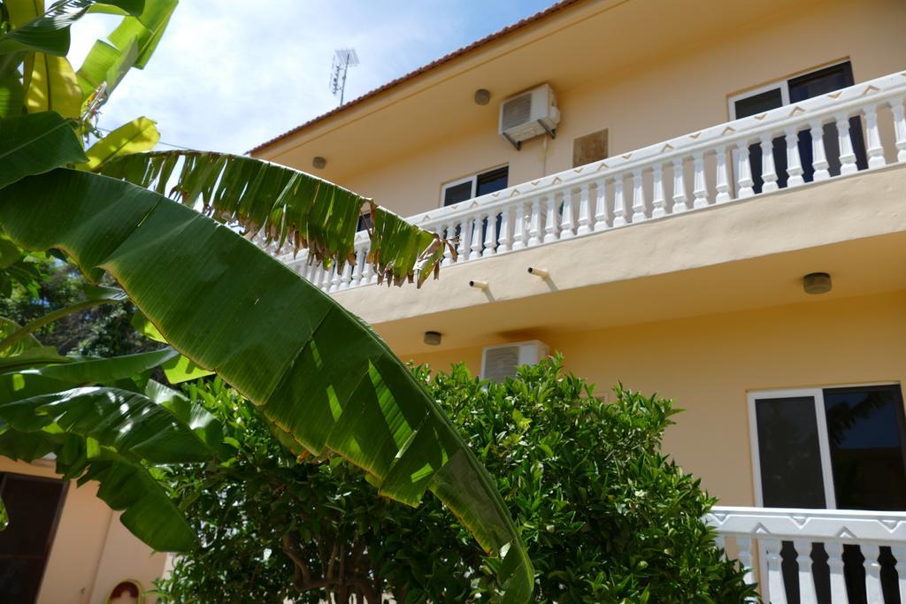 Georgia Old Town Apartments Rhodes City ภายนอก รูปภาพ