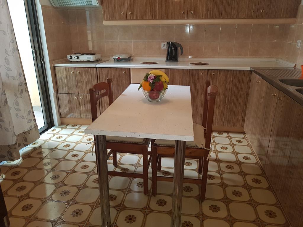 Georgia Old Town Apartments Rhodes City ภายนอก รูปภาพ