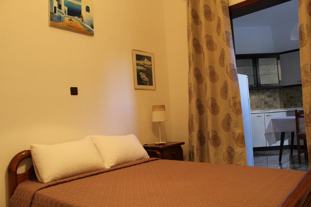 Georgia Old Town Apartments Rhodes City ภายนอก รูปภาพ