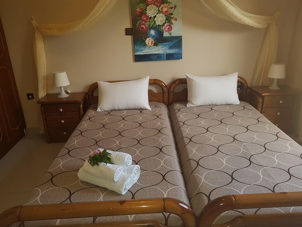 Georgia Old Town Apartments Rhodes City ภายนอก รูปภาพ