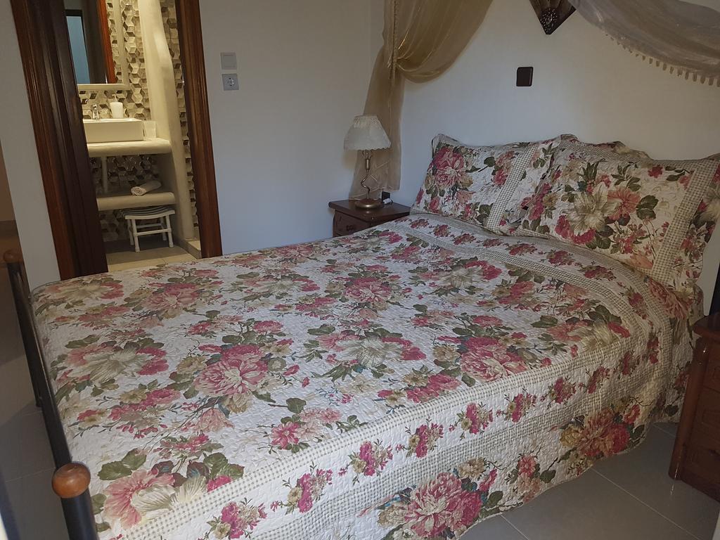 Georgia Old Town Apartments Rhodes City ภายนอก รูปภาพ